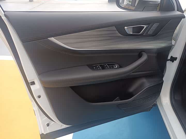 Фото 8 - Chery Tiggo 8 Plus