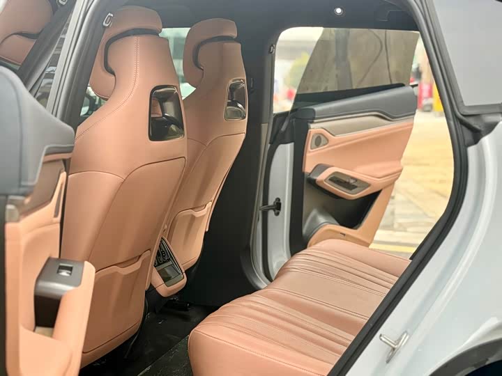 Фото 8 - BYD Song L