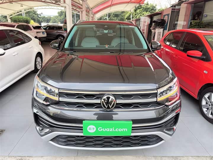 Фото 3 - Volkswagen Tharu