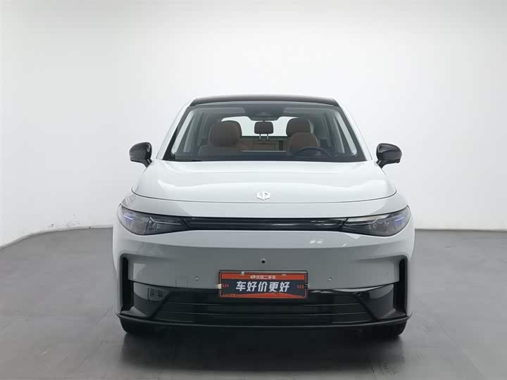 Фото 3 - Leapmotor C10