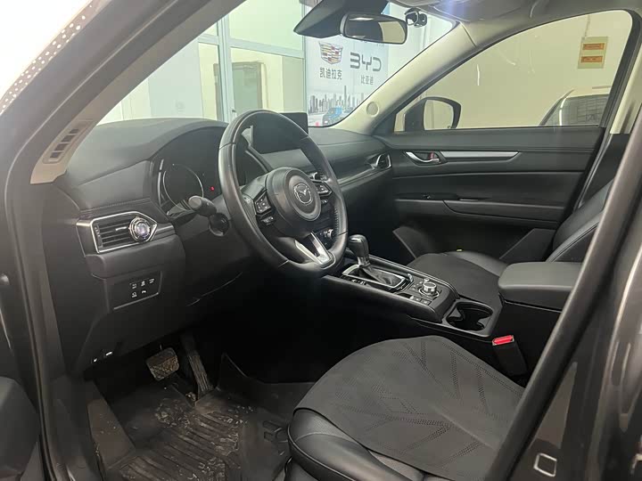 Фото 6 - Mazda CX-5