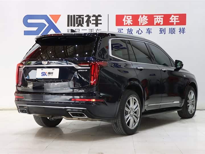Фото 4 - Cadillac XT6