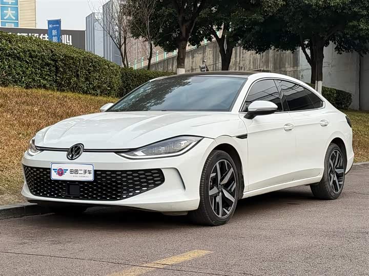 Фото 1 - Volkswagen Lamando L