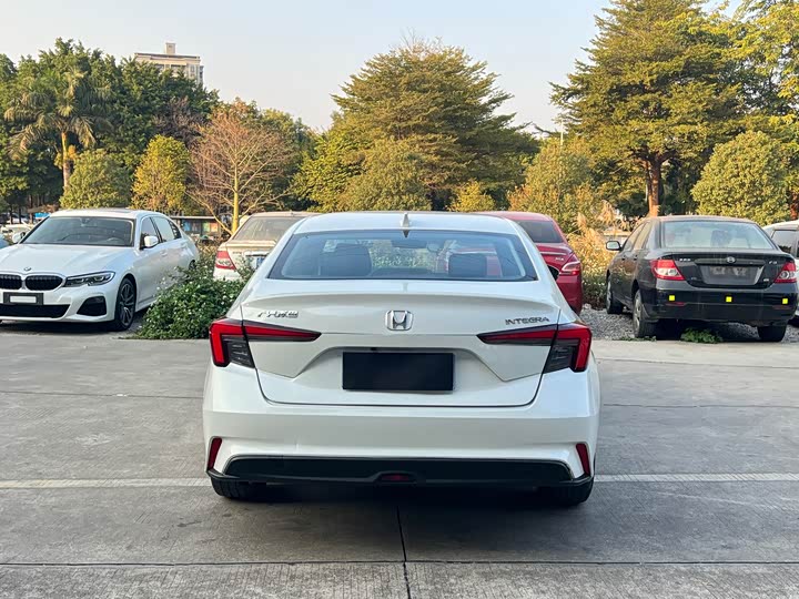 Фото 8 - Honda Integra