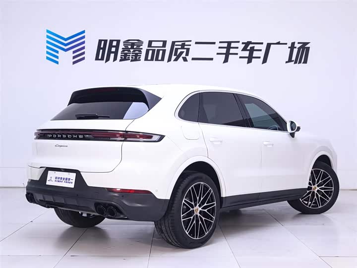 Фото 7 - Porsche Cayenne