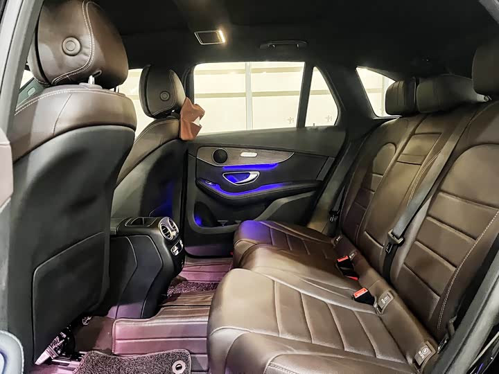 Фото 9 - Mercedes-Benz GLC-Class