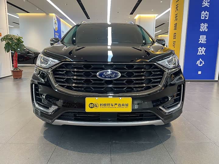 Фото 2 - Ford Edge