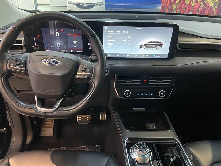 Фото 7 - Ford Edge