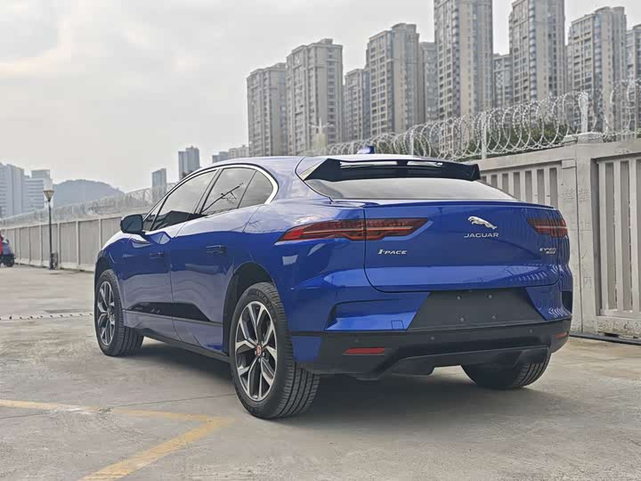 Фото 5 - Jaguar I-Pace