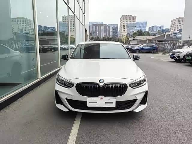 Фото 2 - BMW 1 Series