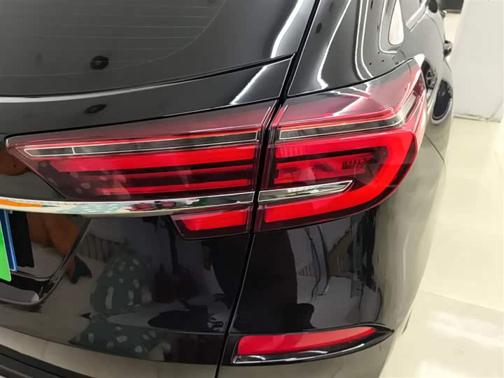 Фото 8 - Honda Avancier