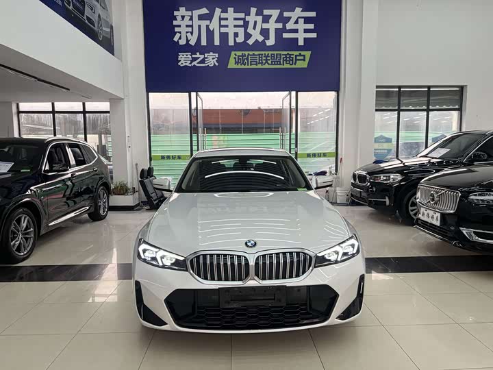 Фото 2 - BMW 3 Series