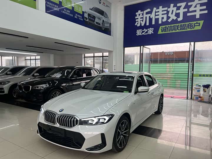 Фото 3 - BMW 3 Series