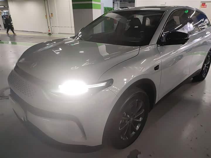 Фото 2 - Leapmotor C11