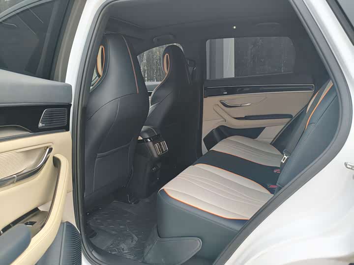 Фото 8 - BYD Song Plus Hybrid/EV