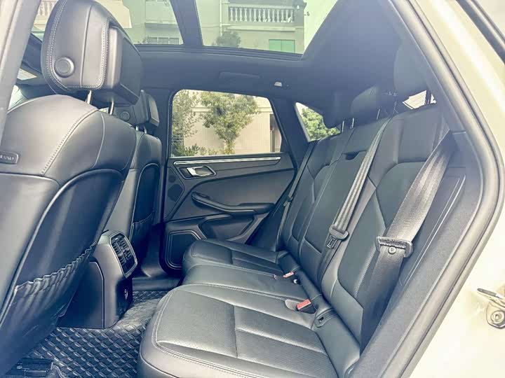 Фото 6 - Porsche Macan