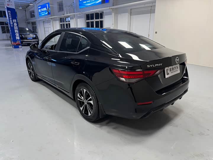 Фото 6 - Nissan Sylphy