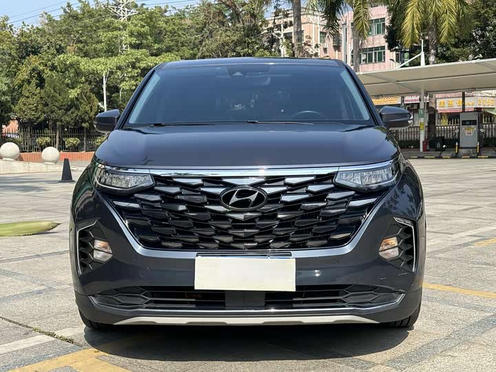 Фото 2 - Hyundai Custo