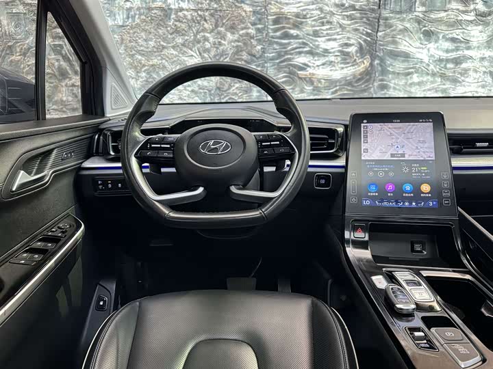 Фото 8 - Hyundai Custo