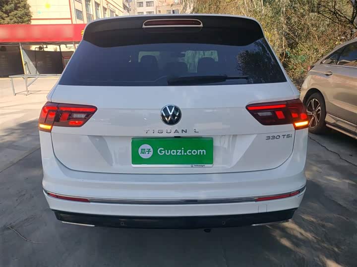 Фото 6 - Volkswagen Tiguan L Pro