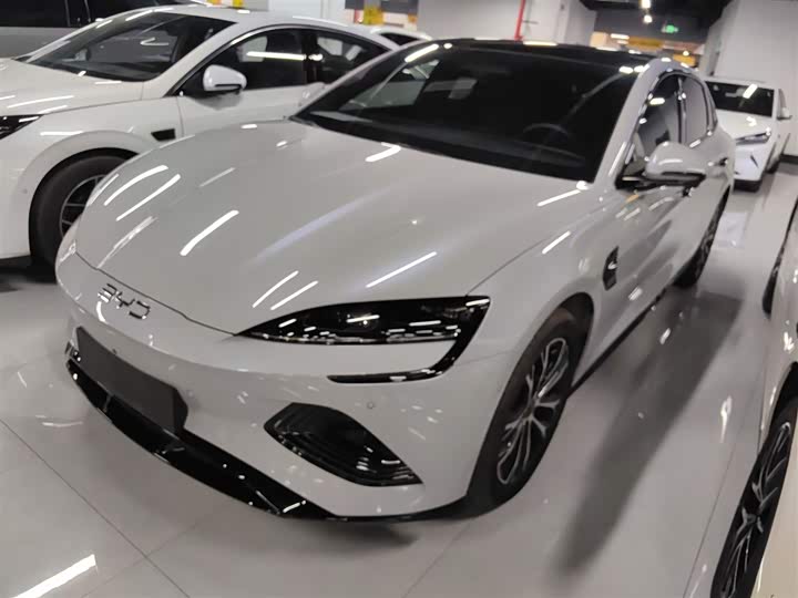 Фото 1 - BYD Seal