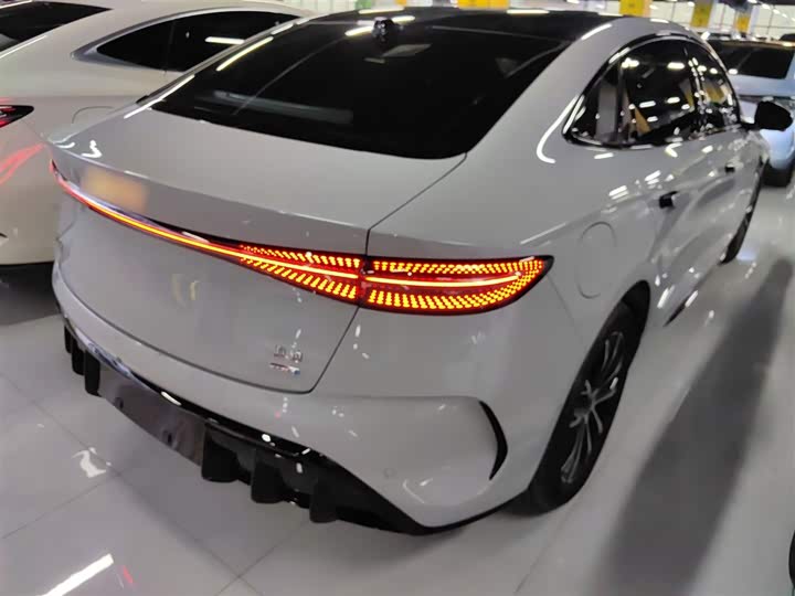 Фото 7 - BYD Seal