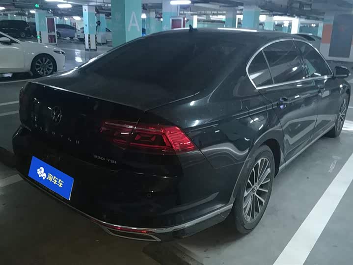 Фото 3 - Volkswagen Magotan