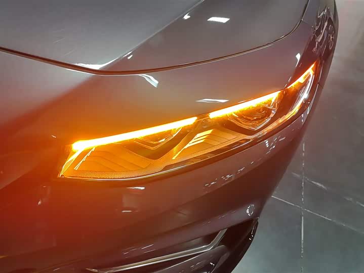 Фото 5 - Geely Preface