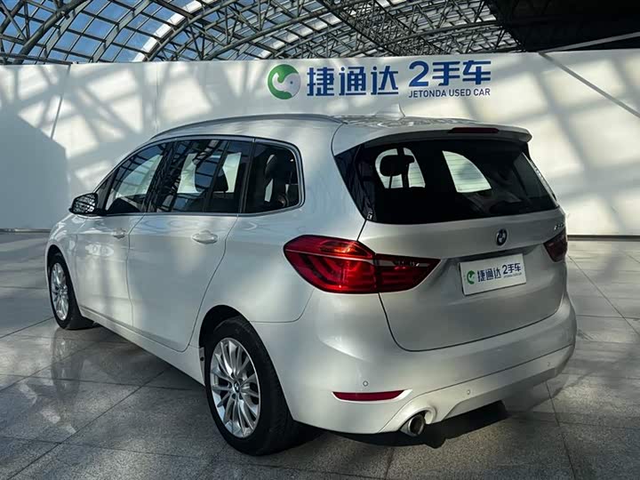 Фото 7 - BMW 2 Series Gran Tourer