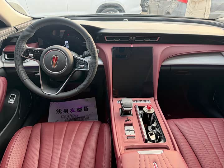 Фото 8 - Hongqi H5