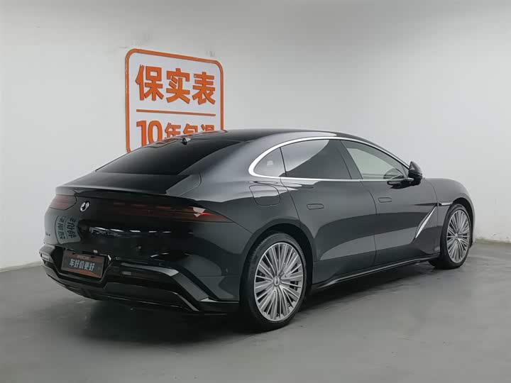 Фото 2 - Denza Z9