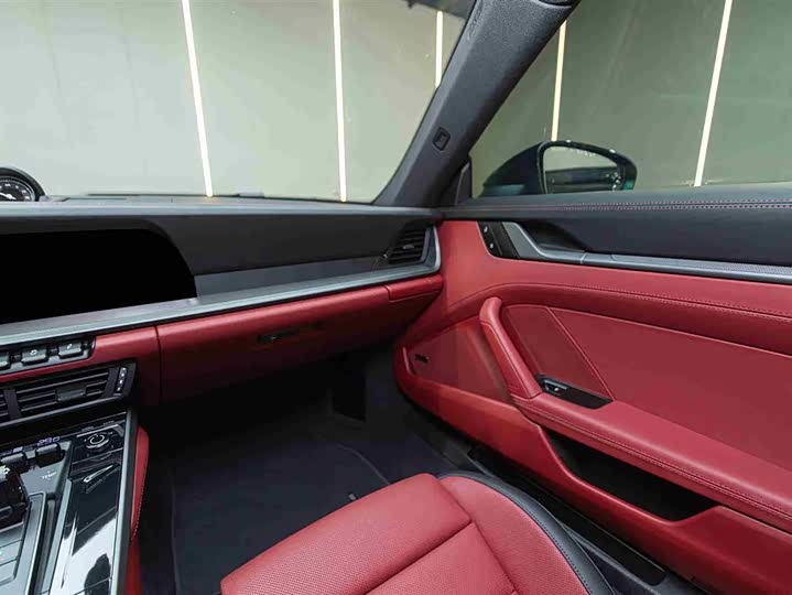 Фото 5 - Porsche 911