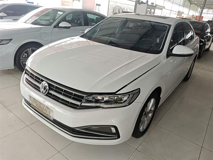 Фото 2 - Volkswagen Bora