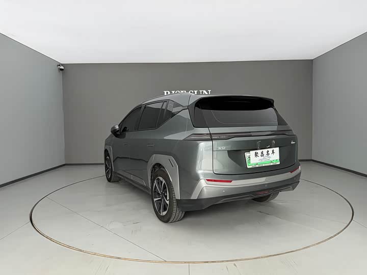 Фото 6 - GAC Aion Y