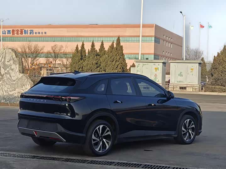 Фото 6 - BAIC Arcfox Alpha T5