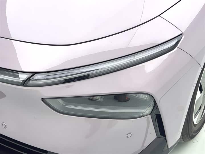 Фото 8 - XPeng F57