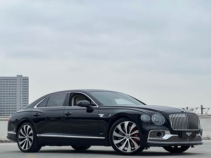 Фото 3 - Bentley Flying Spur