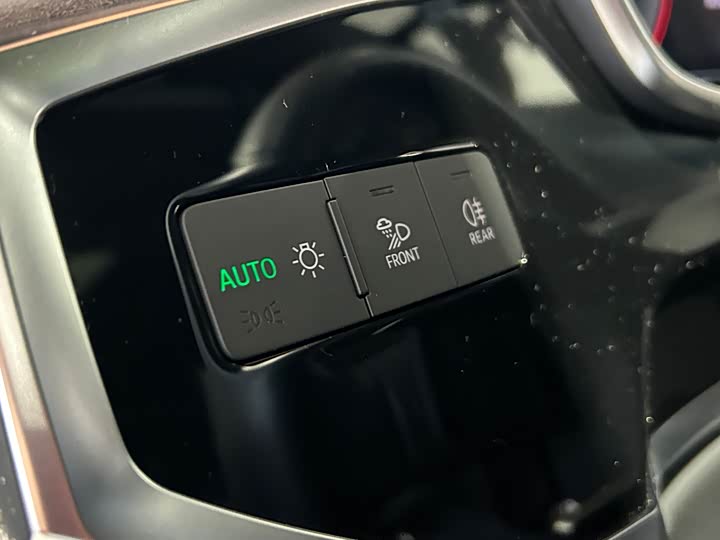 Фото 7 - Audi Q3