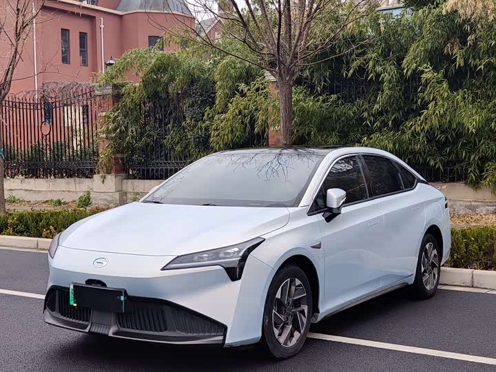 Фото 1 - GAC Aion S Plus