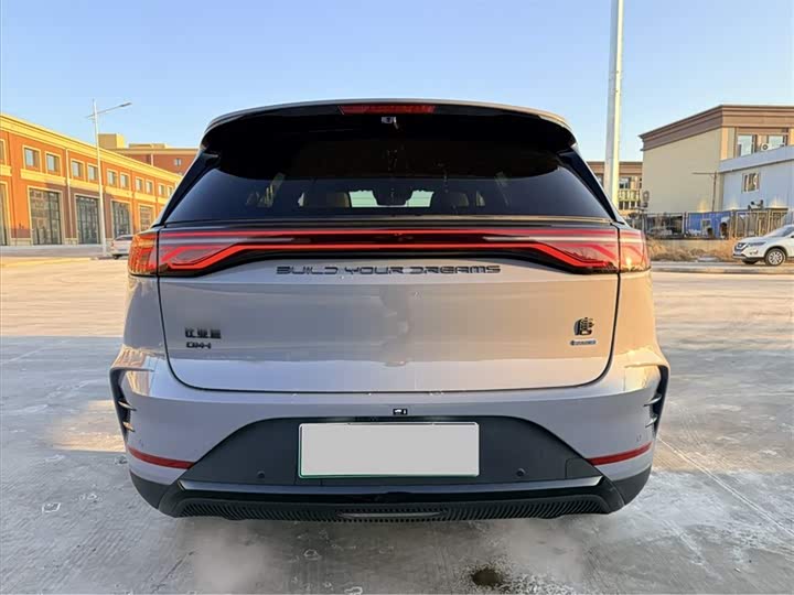 Фото 8 - BYD Tang Hybrid/EV
