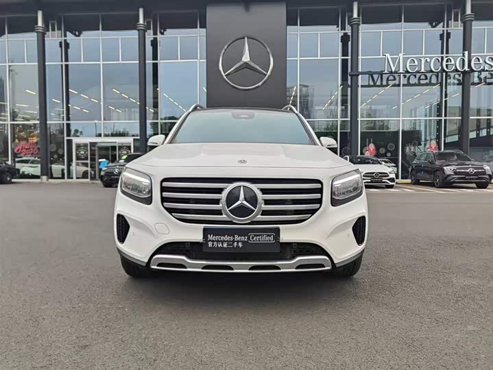 Фото 2 - Mercedes-Benz GLB-Class