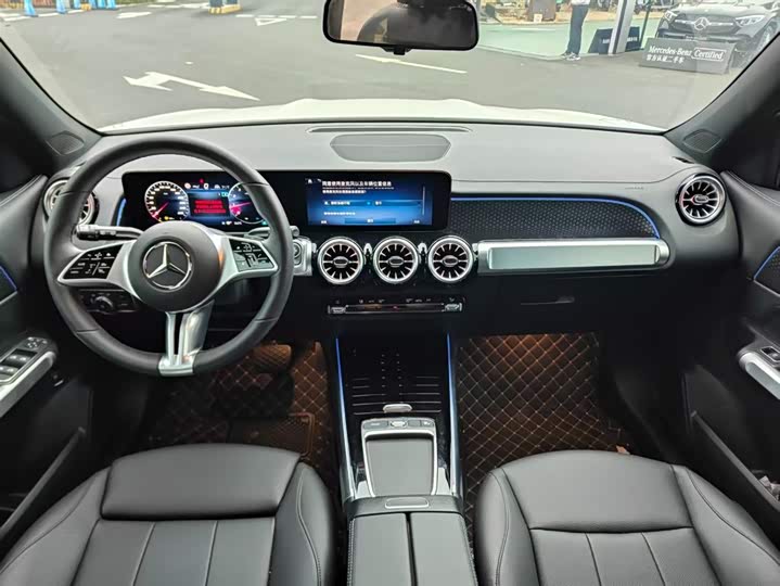 Фото 5 - Mercedes-Benz GLB-Class