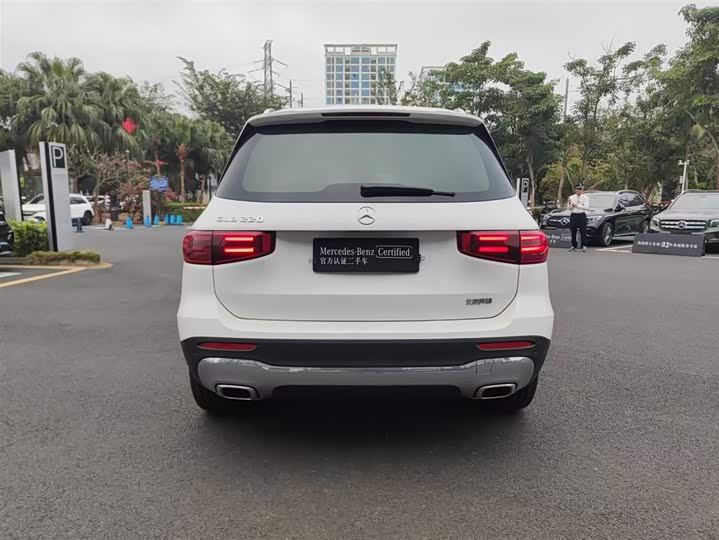 Фото 8 - Mercedes-Benz GLB-Class