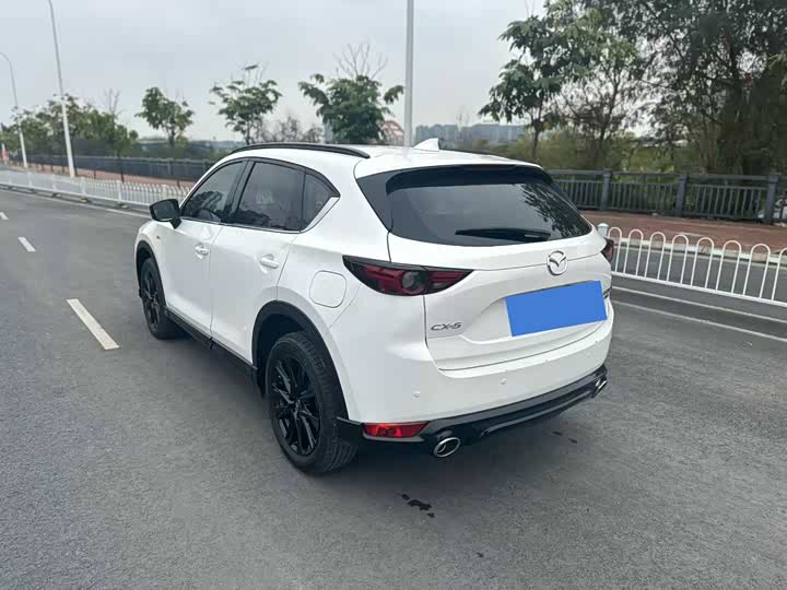 Фото 7 - Mazda CX-5