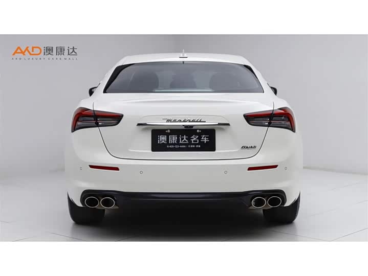 Фото 4 - Maserati Ghibli