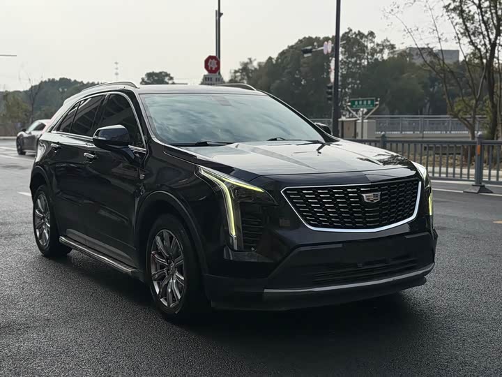 Фото 3 - Cadillac XT4