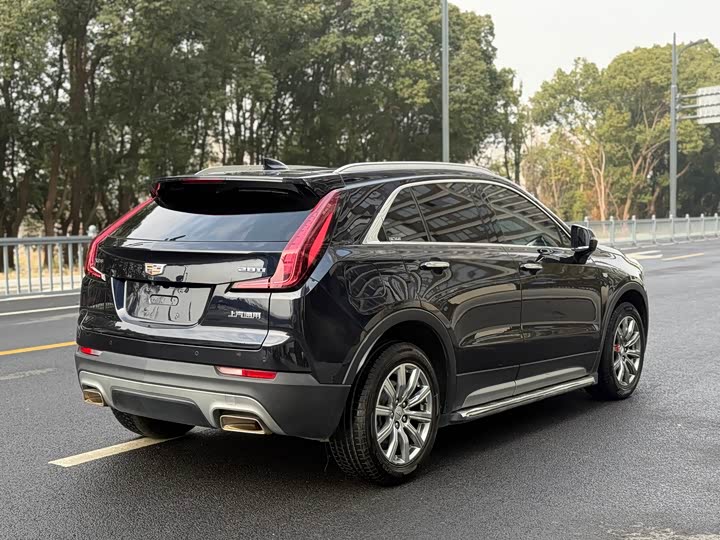 Фото 5 - Cadillac XT4