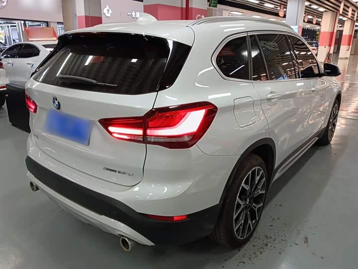 Фото 7 - BMW X1
