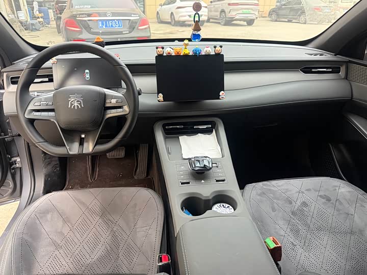 Фото 3 - BYD Qin Plus