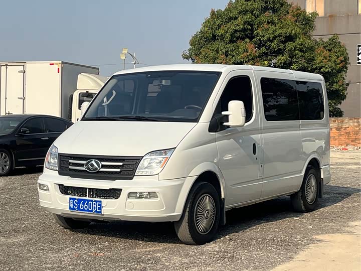 Фото 1 - Maxus V80